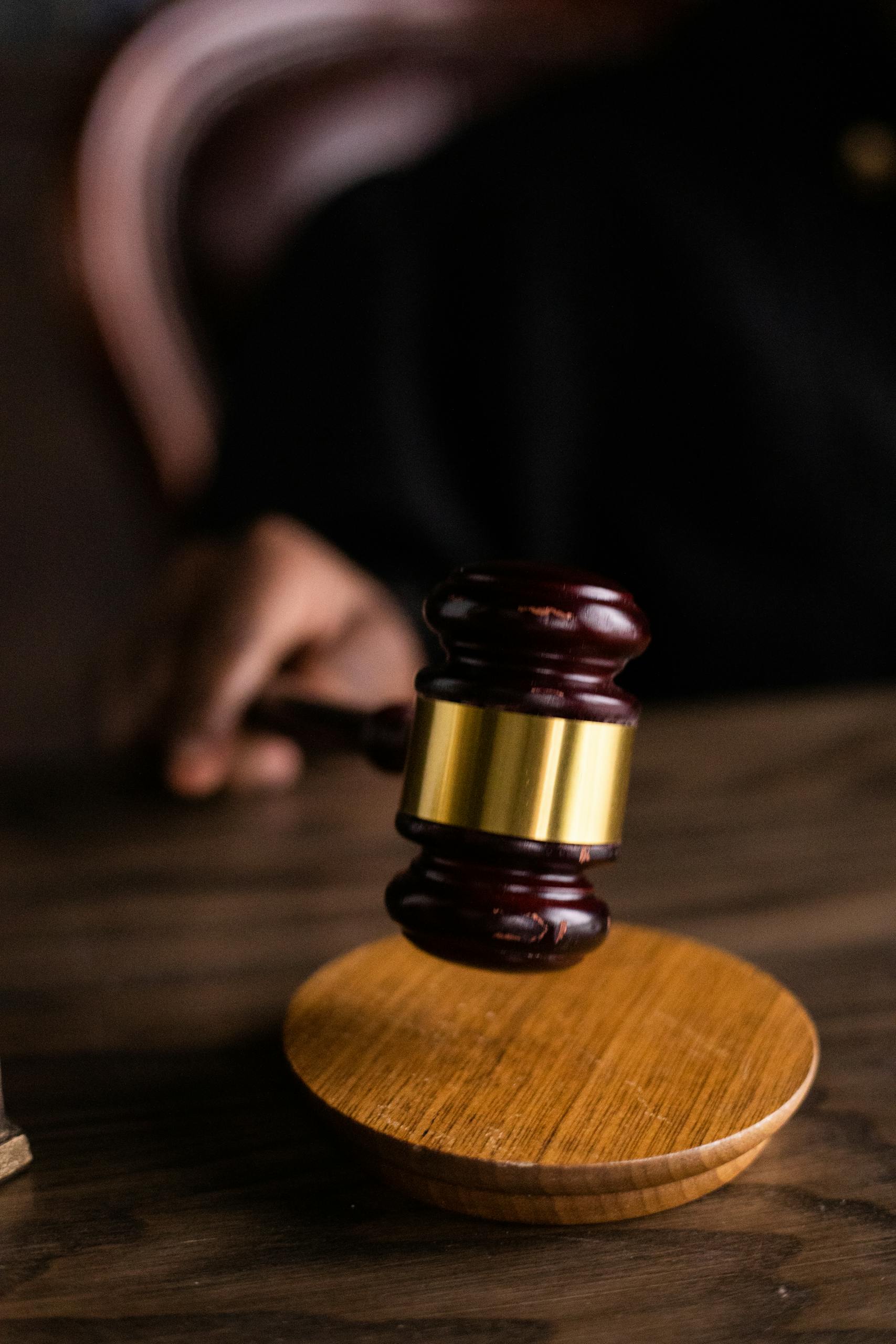 relance tribunal de commerce